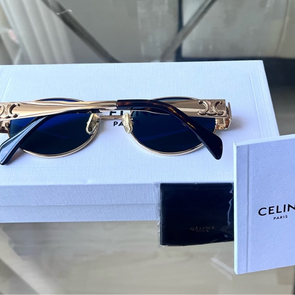 Celine Triomphe Oval Sunglasses Gold Tone - Picture 5 of 11